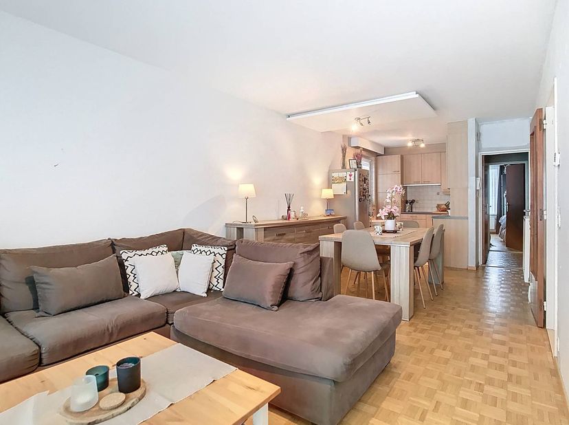 Vous recherchez un appartement près du centre de Zwijndrecht ? Poursuivez votre lecture et demandez votre visite via dewaele.com ou appelez le 03/296.