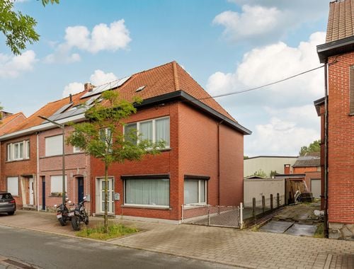                                         Woning te koop in Bazel, € 298.000
