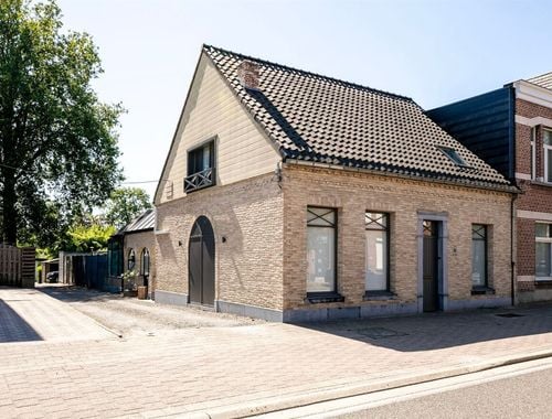                                         Eengezinswoning te koop in Duffel, € 449.000

