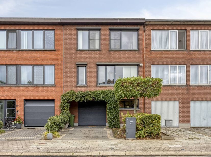 Huis te koop in Kouter 60,
                    2180 Ekeren