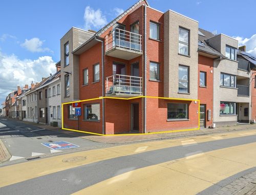                                         Gelijkvloers app. te huur in Oudenburg, € 660
