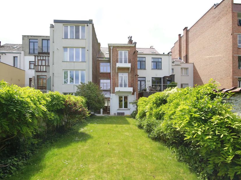 Huis te koop in RUE LOUIS SOCQUET 45,
                    1030 Schaarbeek