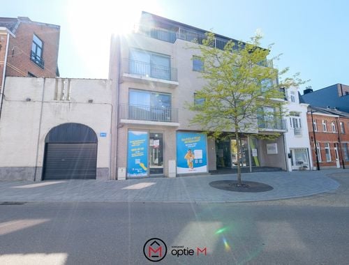                                         Kantoor te koop in Beringen, € 285.000
