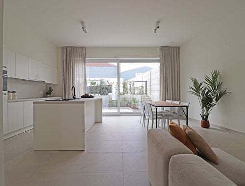                                         App. rez-de-chaussée à vendre à Kortemark, € 292.650
