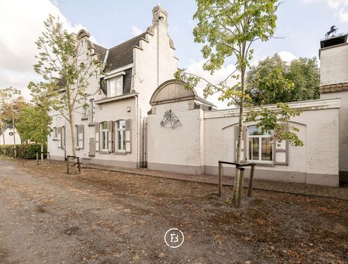                                        Woning te koop in Waarschoot, € 695.000
