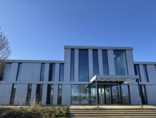                                         Entrepôt avec bureau à louer à Heverlee, € 32.660
