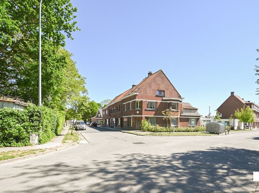 Huis te koop in Lendeleedsestraat 2,
                    8870 Izegem