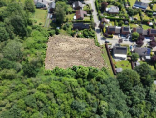                                         Grond te koop in Blaton, € 200.000
