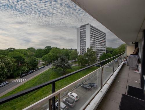                                         Appartement à vendre à Sint-Niklaas, € 165.000
