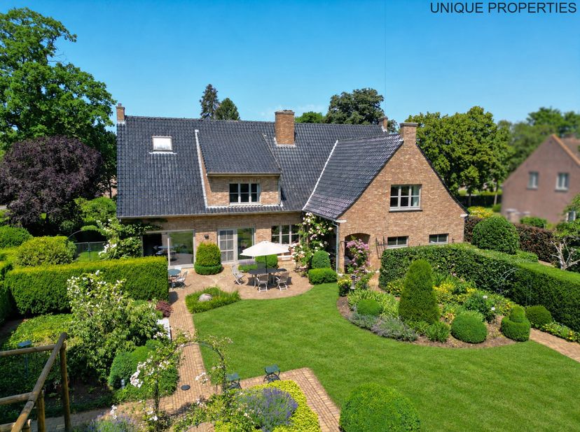 Huis te koop in Heuvelstraat 32,
                    3390 Tielt
