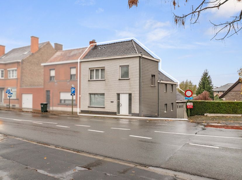 Maison à vendre
                    à 9700 Leupegem