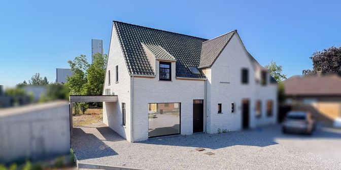 Huis te koop in Oudenaardsesteenweg 555, 9790 Kerkhove
