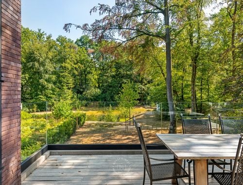                                         Appartement te koop in Waasmunster, € 745.000
