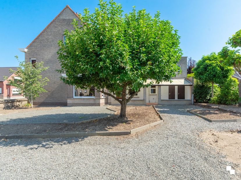 Maison à vendre
                    à 9890 Asper