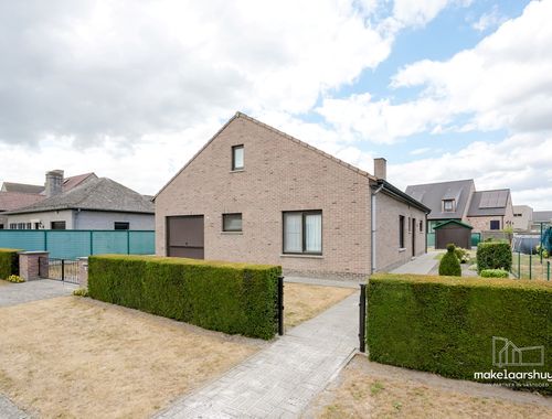                                         Woning te koop in Waarschoot, € 379.000

