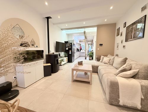                                         Maison à vendre à Luingne, € 249.000
