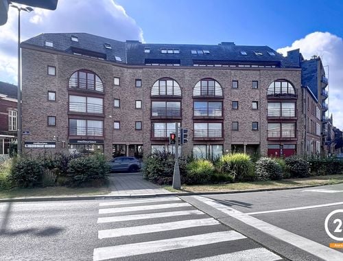                                         Appartement à louer à Mons, € 850

