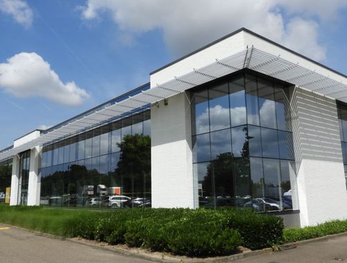                                         Bureaux à louer à Zaventem, € 2.004
