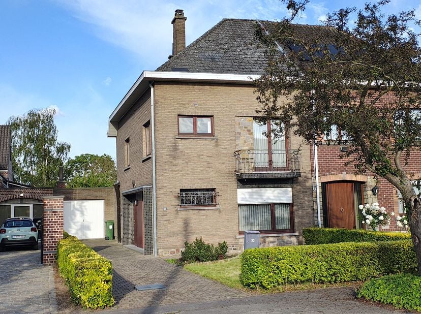 Maison à vendre
                    à 9320 Nieuwerkerken