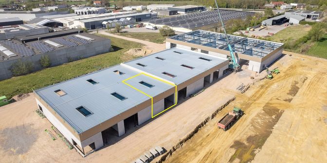 Bedrijfsvastgoed te huur in Careelstraat 1 bus 3, 8700 Tielt