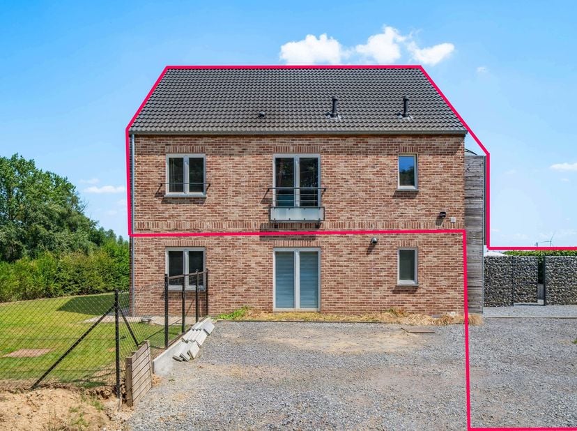 Appartement te koop
                    in 4217 Heron