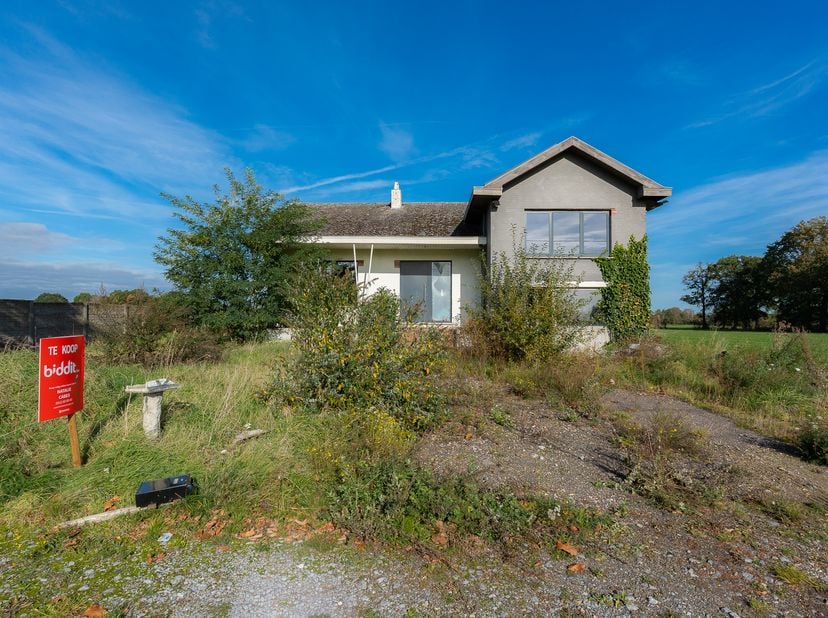 Huis te koop in Larestraat 15,
                    3530 Helchteren
