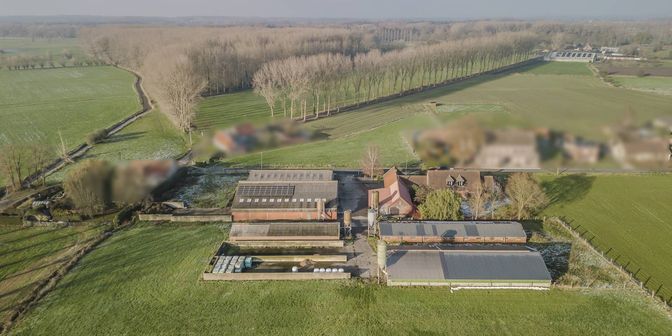Bien professionnel à vendre à Oudleikestraat 7, 8755 Ruiselede