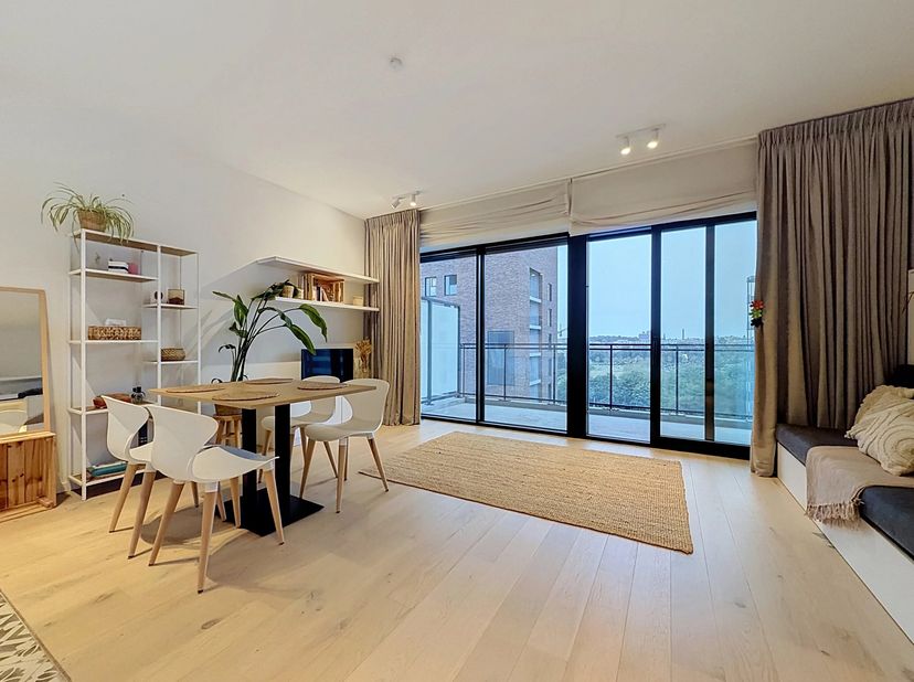 Appartement te huur in BOULEVARD DU TRIOMPHE 211,
                    1160 Oudergem