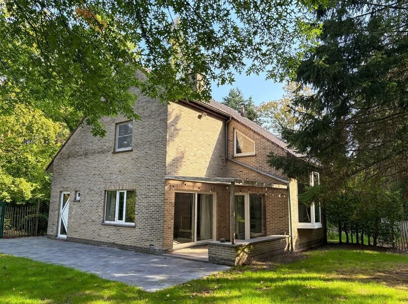 Huis te koop in Hellestraat W101,
                    9190 Stekene
