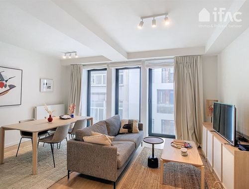                                         Appartement à vendre à Ixelles, € 425.000
