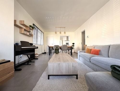                                         Appartement à louer à Sint-Gillis-Bij-Dendermonde, € 895

