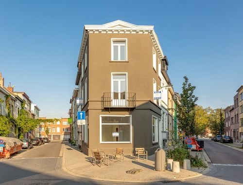                                         Woning te koop in Borgerhout, € 300.000
