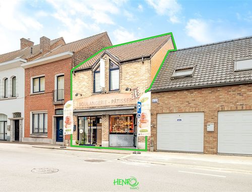                             Rez-de-chaussée commercial à vendre à Tournai
