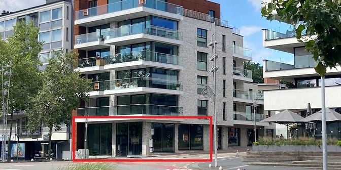 Bien professionnel à vendre à Europalaan 111, 3600 Genk