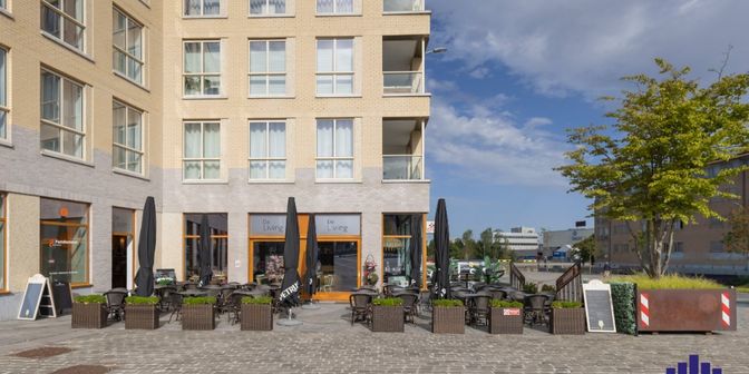 Bedrijfsvastgoed over te nemen in Marktplein 31, 8530 Harelbeke