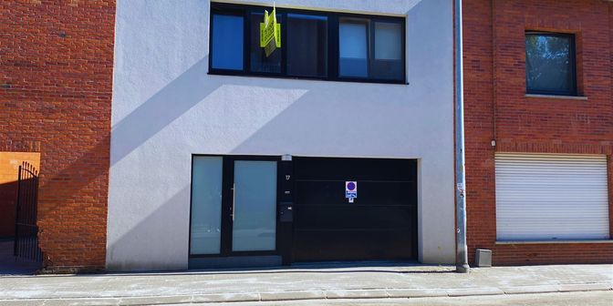 Bien professionnel à vendre à Zwijgershoek 17, 9100 Sint-Niklaas