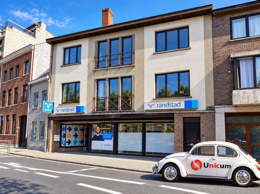Terrain à vendre à Molenstraat 14. boîte .,
                    9900 Eeklo