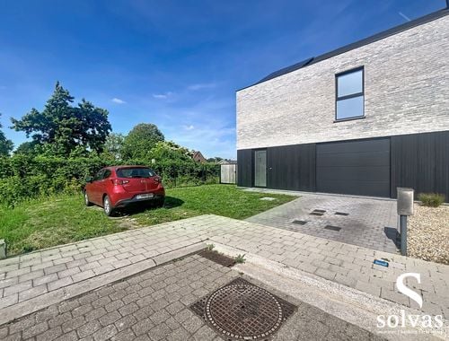                                         Maison à louer à Adegem, € 1.150
