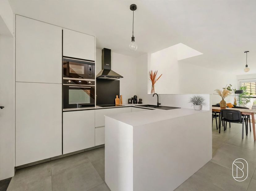 Maison à vendre à Kerkstraat 8A,
                    8587 Helchin