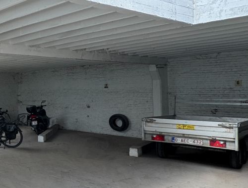                                         Garage à vendre à Gent, € 30.000
