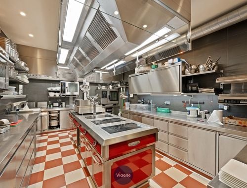                                         Handelszaak over te nemen in Klemskerke, € 98.000
