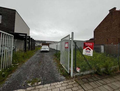                                         Garage te huur in Komen, € 80
