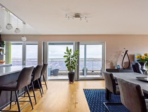                                         Appartement à vendre à Sint-Niklaas, € 205.000

