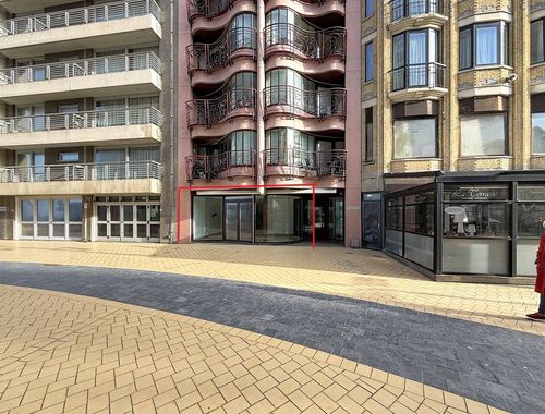                                         Bien commercial à louer à De Panne, € 1.250
