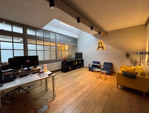                                        Kantoor te huur in Vorst, € 1.500
