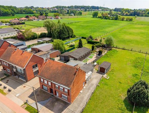                                         Maison à vendre à Messelbroek, € 315.000
