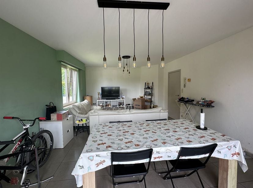 Appartement au rez-de-chaussée avec 2 chambres à coucher à Hulshout<br />
L'appartement est situé au calme :<br />
L'appartement est situé au calme av