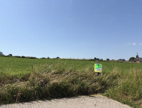                                         Bouwgrond te koop in Sippenaeken, € 129.500
