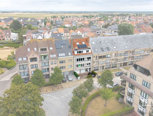                                         Appartement à vendre à Klemskerke, € 325.000
