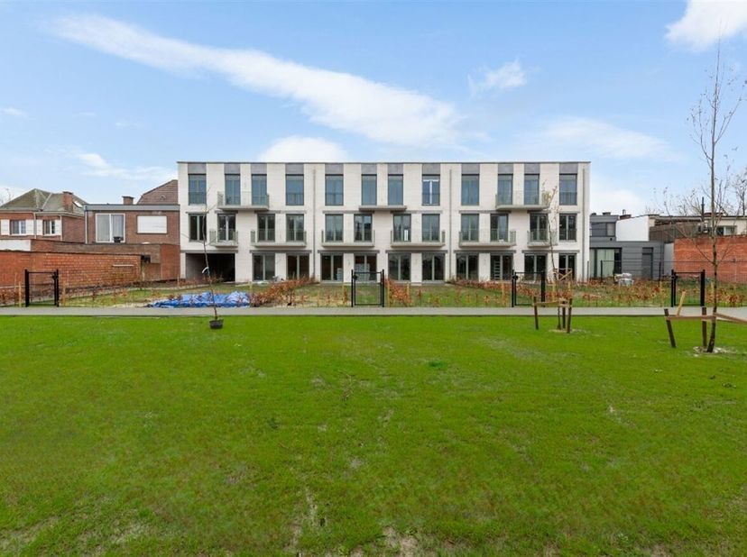 Appartement te koop
                    in 2160 Wommelgem